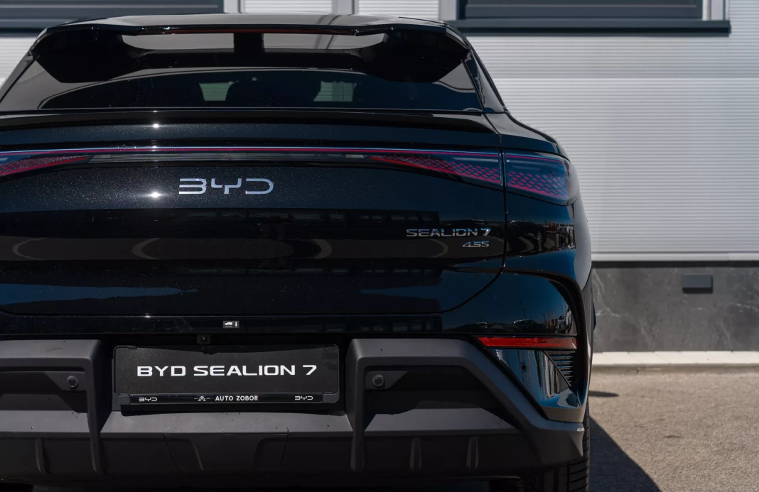 BYD SEALION 7 Excellence AWD 91,3 kWh obrázok č. 4