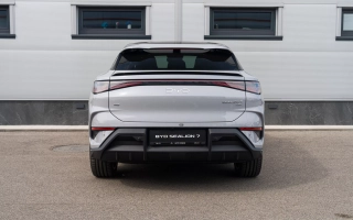 BYD SEALION 7 Excellence AWD 91,3 kWh 4x4 elektro obrázok č. 4
