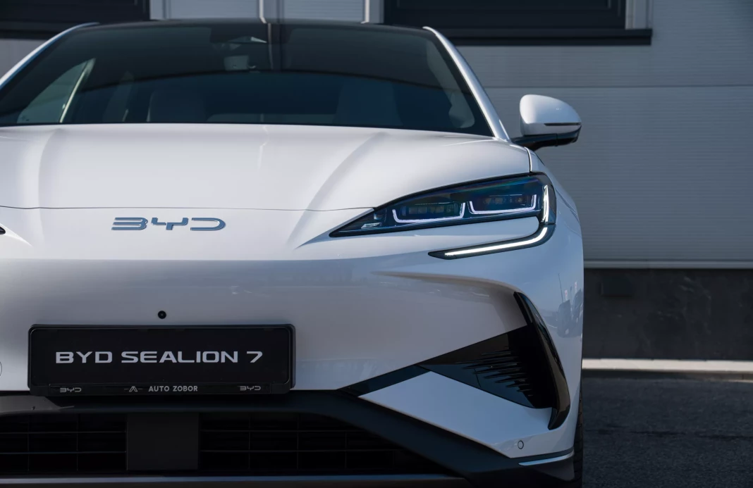 BYD SEALION 7 Excellence AWD 91,3 kWh obrázok č. 5
