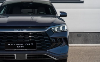 SEALION 5 DM-i DESIGN 18,3 kWh plug-in hybrid obrázok č. 1
