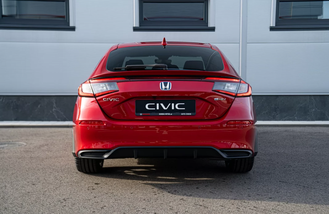 CIVIC 2,0 I-MMD   ADVANCE obrázok č. 1