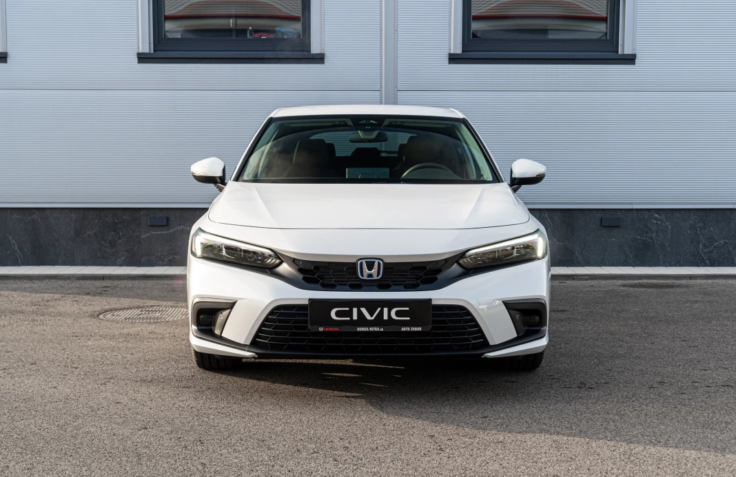 CIVIC 2,0 I-MMD ELEGANCE obrázok č. 2