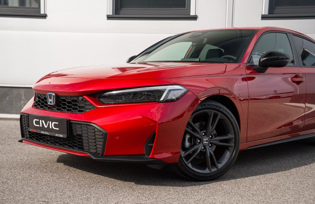 CIVIC 2,0 I-MMD  SPORT 2026 obrázok č. 6