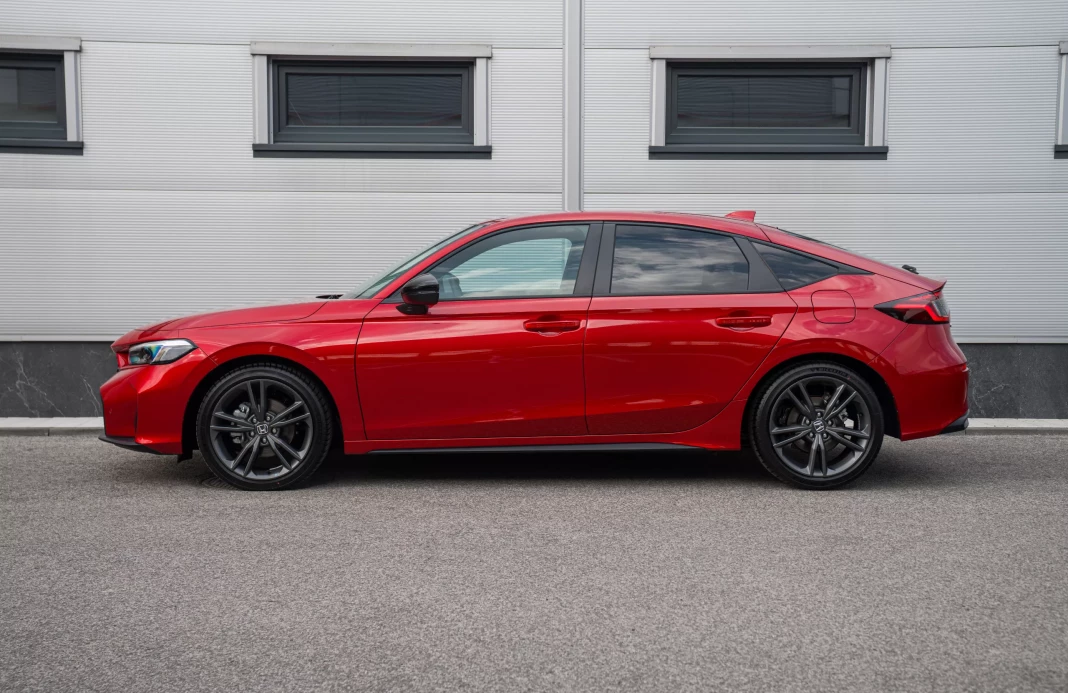 CIVIC 2,0 I-MMD  SPORT 2026 obrázok č. 1