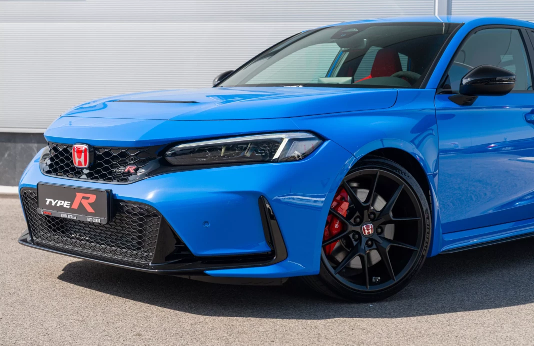 Civic Type R 2.0 VTEC TURBO Type R obrázok č. 1