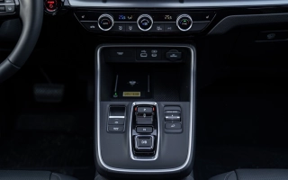 CR-V 2,0 I-MMD E:HEV AWD ELEGANCE  obrázok č. 10