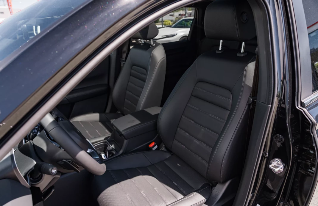 CR-V 2,0 I-MMD E:HEV AWD ADVANCE 2026 obrázok č. 8