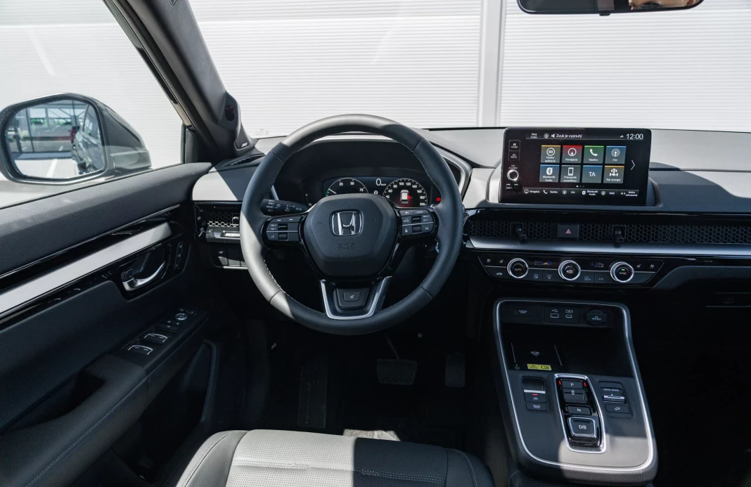 CR-V 2,0 I-MMD E:HEV AWD ADVANCE 2026 obrázok č. 13