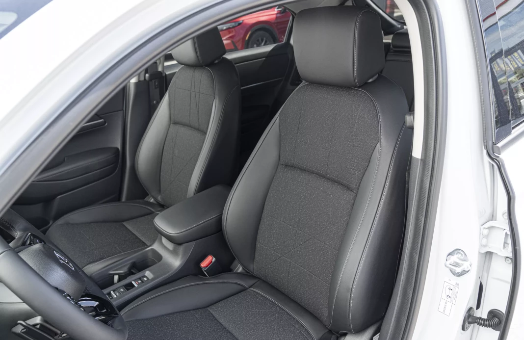 HR-V e:HEV 1,5 i-MMD ADVANCE   obrázok č. 7