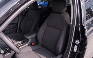 HR-V E:HEV 1,5 I-MMD ELEGANCE obrázok č. 8