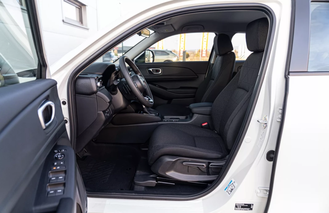 HR-V E:HEV 1,5 I-MMD  ELEGANCE obrázok č. 7