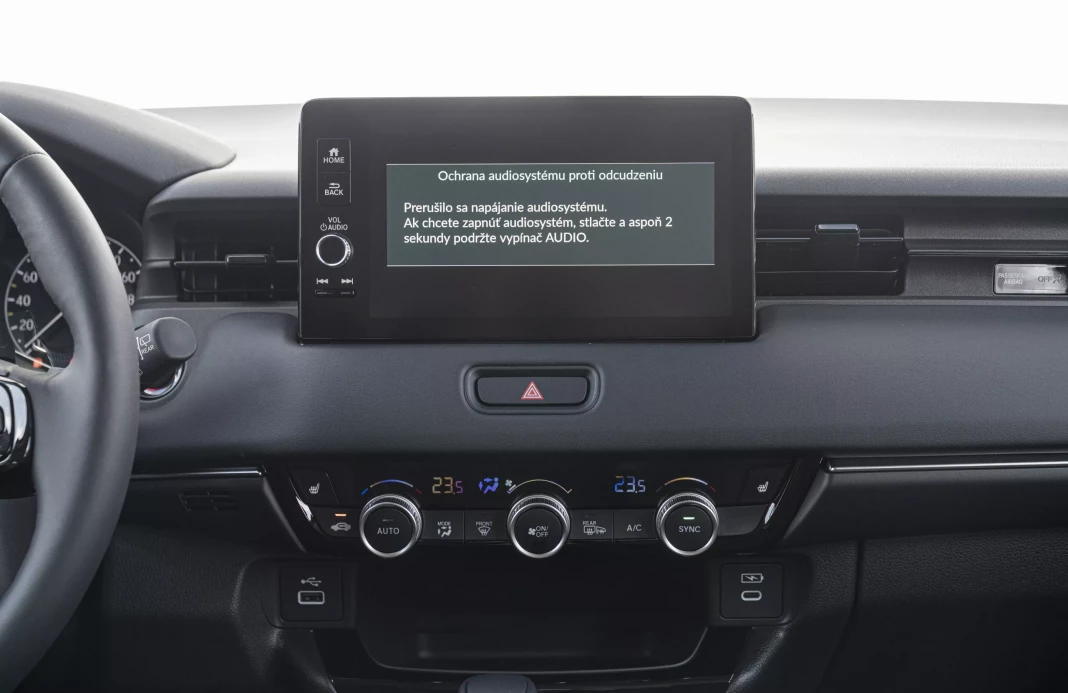 HR-V e:HEV 1,5 i-MMD ADVANCE   obrázok č. 12