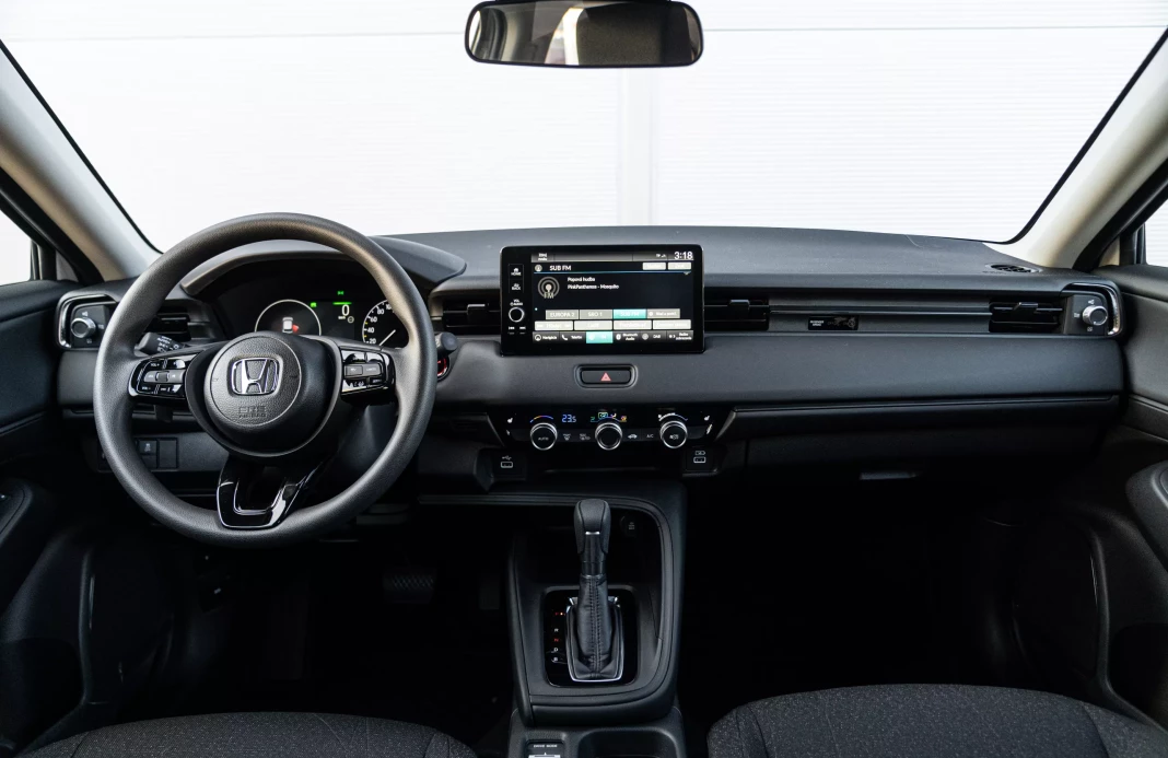 HR-V E:HEV 1,5 I-MMD  ELEGANCE obrázok č. 8