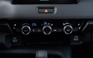 HR-V E:HEV 1,5 I-MMD  ELEGANCE obrázok č. 13