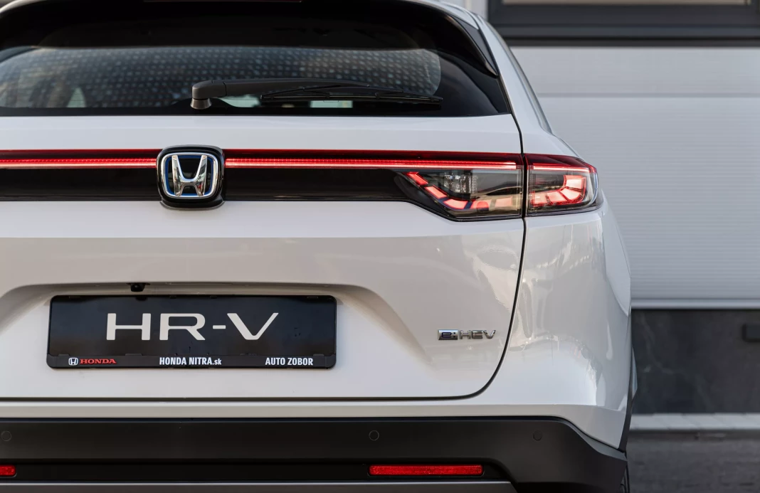 HR-V E:HEV 1,5 I-MMD  ELEGANCE obrázok č. 5