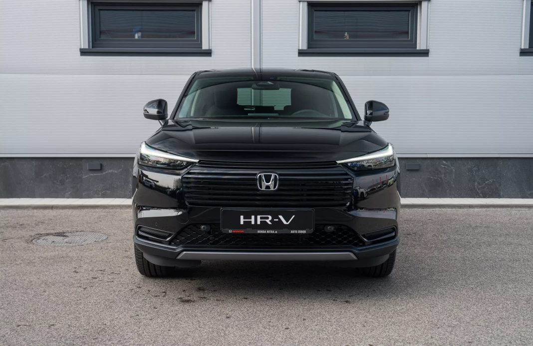 HR-V E:HEV 1,5 I-MMD ELEGANCE obrázok č. 2