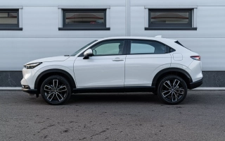 HR-V E:HEV 1,5 I-MMD  ELEGANCE obrázok č. 1