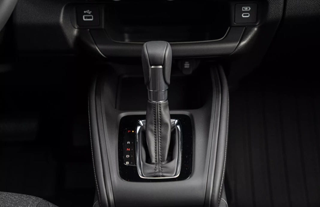 HR-V E:HEV 1,5 I-MMD  ELEGANCE obrázok č. 15