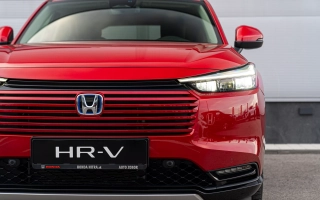 HR-V e:HEV 1,5 i-MMD ADVANCE  obrázok č. 4