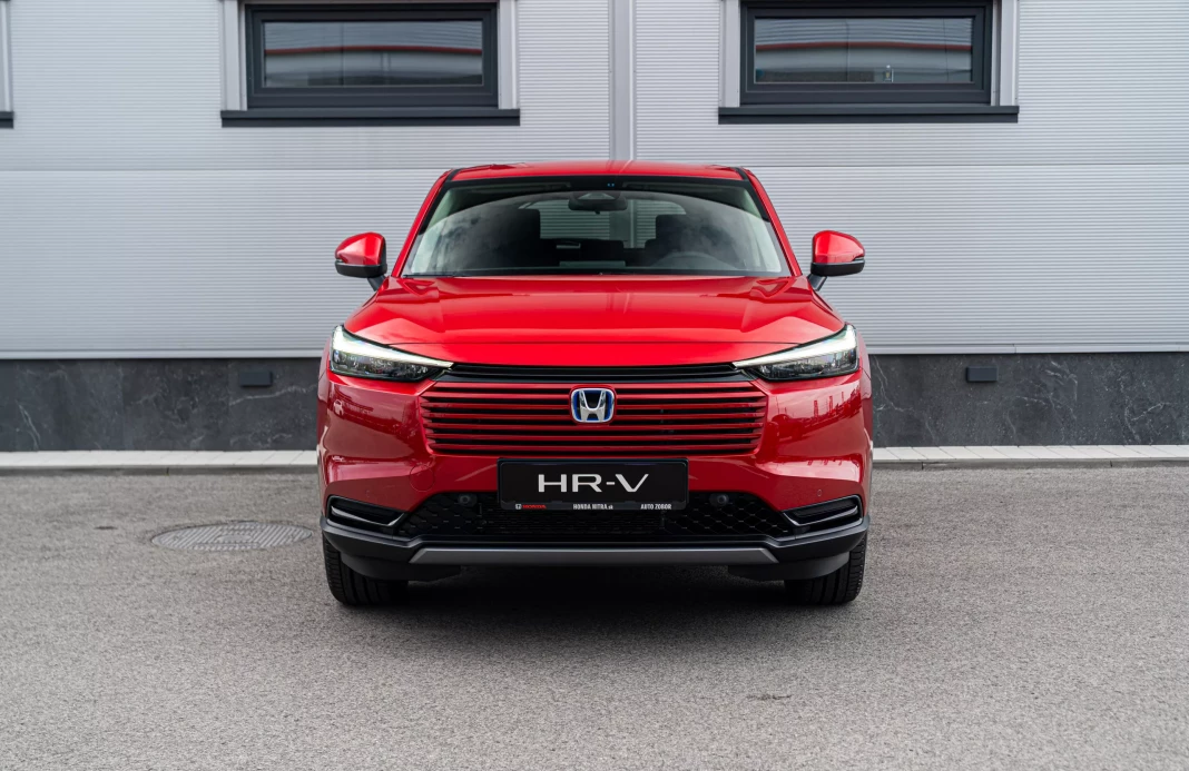 HR-V E:HEV 1,5 I-MMD  ELEGANCE obrázok č. 2