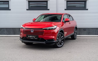 HR-V E:HEV 1,5 I-MMD  ELEGANCE obrázok č. 0