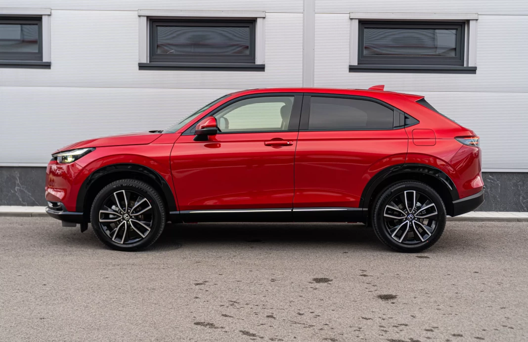 HR-V e:HEV 1,5 i-MMD  ADVANCE obrázok č. 1