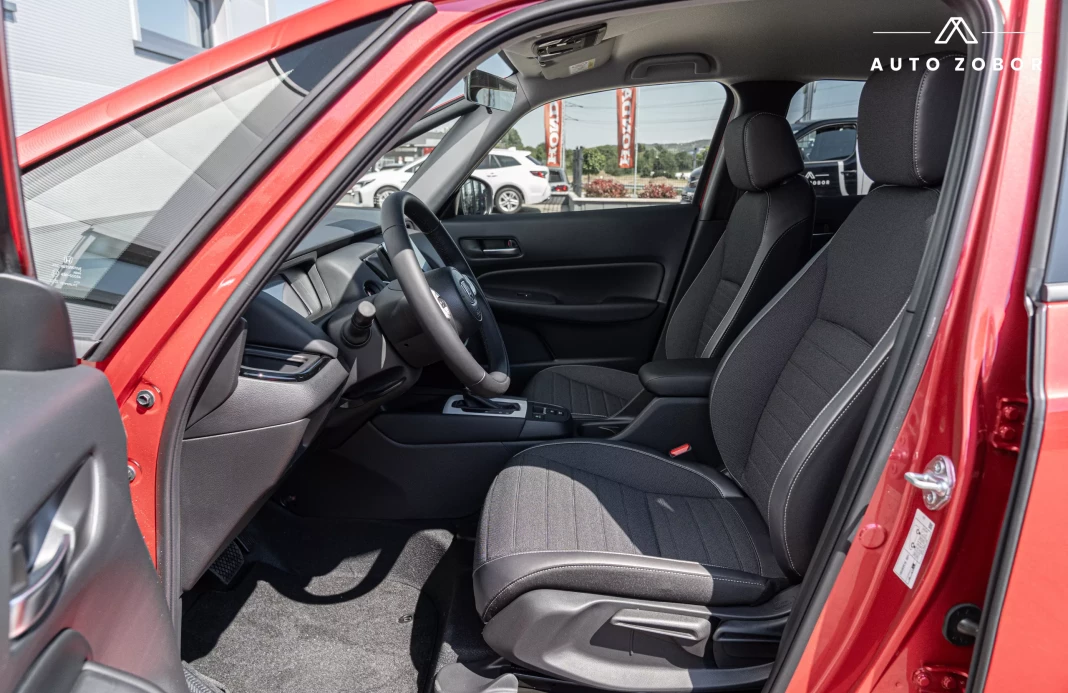 CROSSTAR E:HEV 1,5 I-MMD  ADVANCE      obrázok č. 6