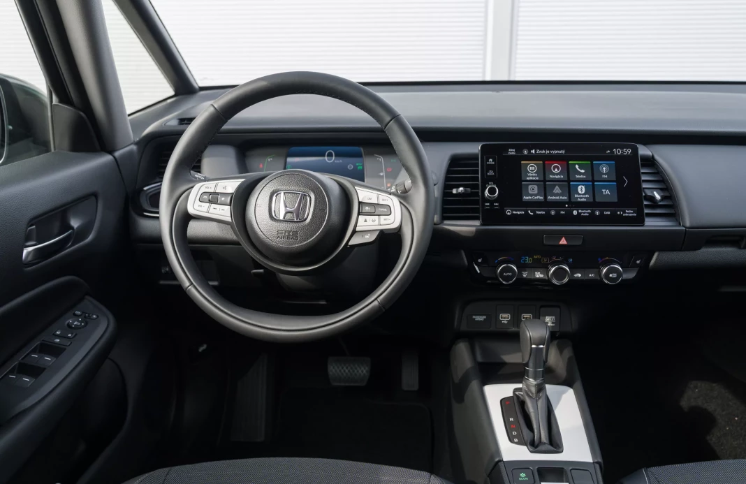 CROSSTAR E:HEV 1,5 I-MMD ADVANCE      obrázok č. 13