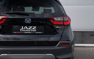 CROSSTAR E:HEV 1,5 I-MMD ADVANCE      obrázok č. 6