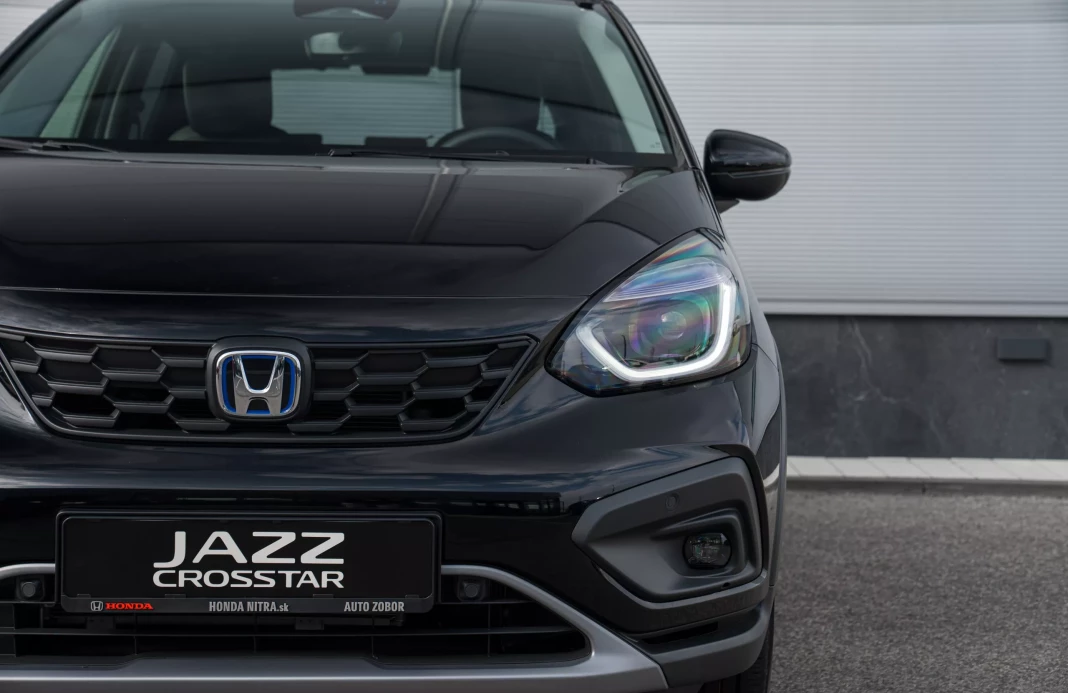 CROSSTAR E:HEV 1,5 I-MMD ADVANCE      obrázok č. 5