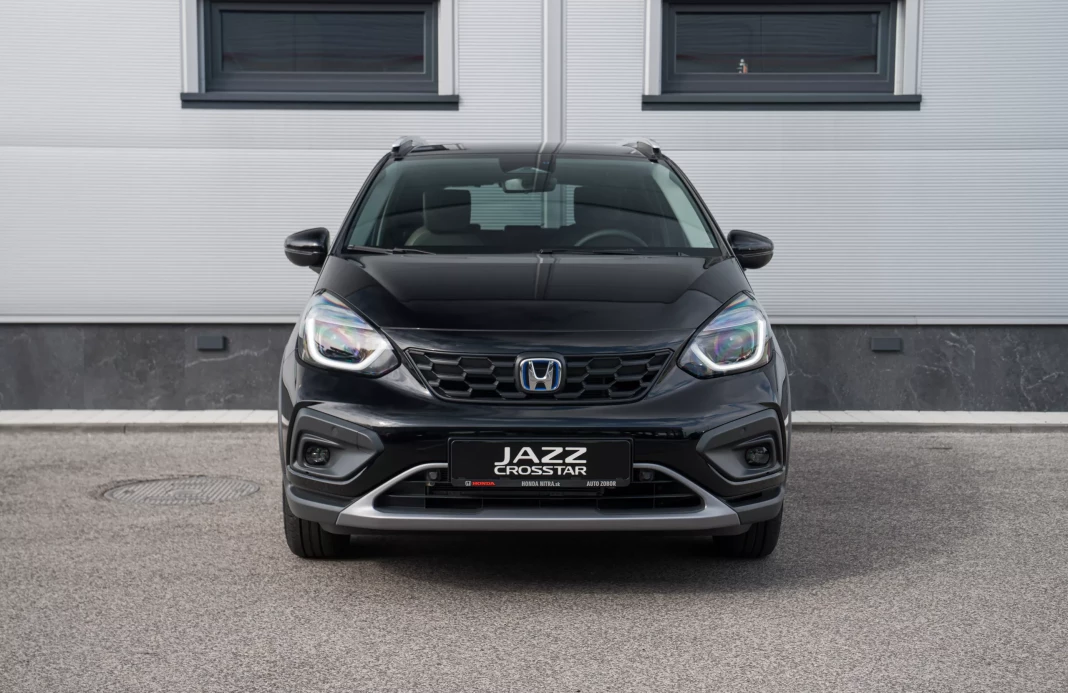 CROSSTAR E:HEV 1,5 I-MMD ADVANCE      obrázok č. 2