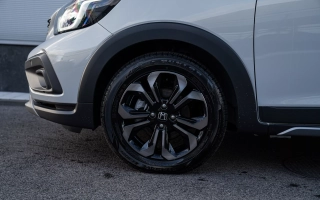 CROSSTAR E:HEV 1,5 I-MMD ADVANCE      obrázok č. 6