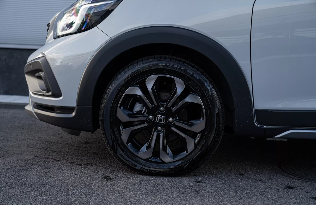 CROSSTAR E:HEV 1,5 I-MMD ADVANCE      obrázok č. 6