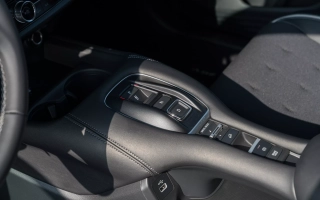 ZR-V E:HEV 2,0 I-MMD SPORT    obrázok č. 13