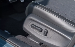 ZR-V E:HEV 2,0 I-MMD SPORT    obrázok č. 15