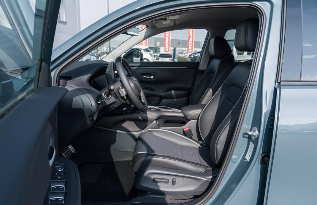 ZR-V E:HEV 2,0 I-MMD SPORT    obrázok č. 8