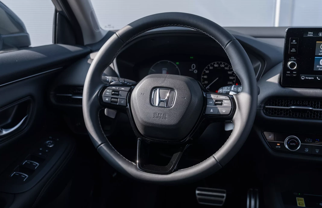 ZR-V E:HEV 2,0 I-MMD SPORT    obrázok č. 12