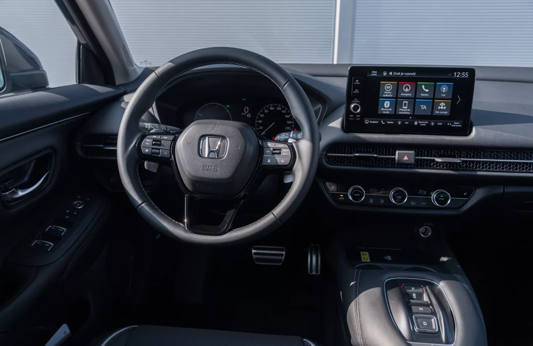 ZR-V E:HEV 2,0 I-MMD SPORT    obrázok č. 11