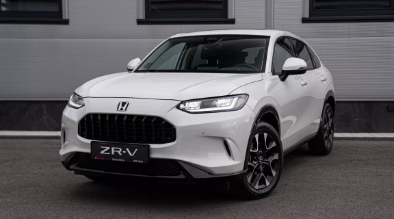 ZR-V E:HEV 2,0 I-MMD Advance
