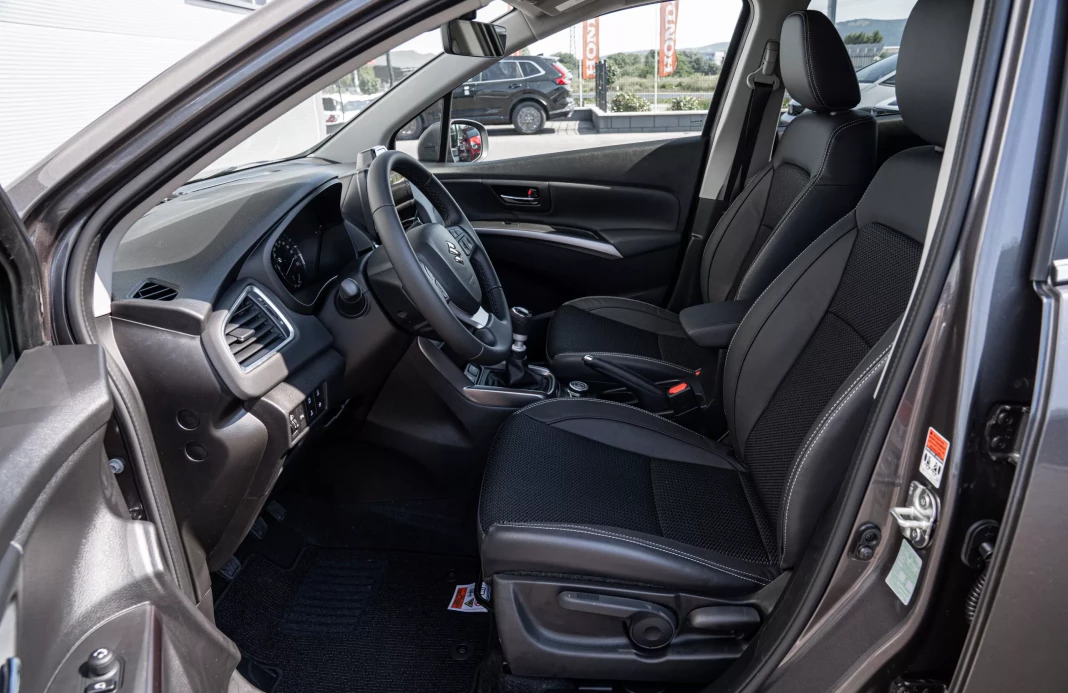 S-Cross 1,4 Elegance 4WD,AT  obrázok č. 9