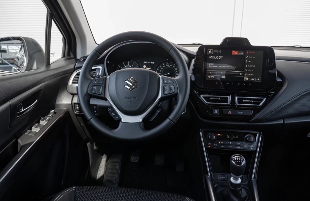 S-Cross 1,4 Elegance,4WD,MT Predvádzacie vozidlo obrázok č. 8