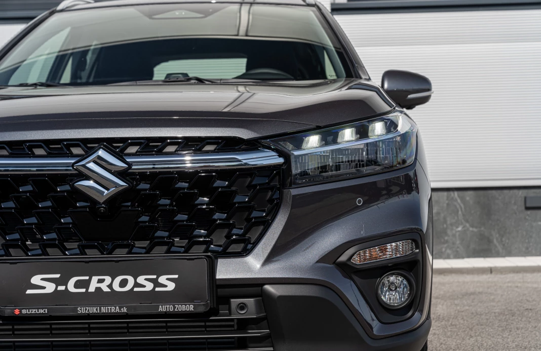 S-Cross 1,4 Elegance,4WD,MT Predvádzacie vozidlo obrázok č. 4