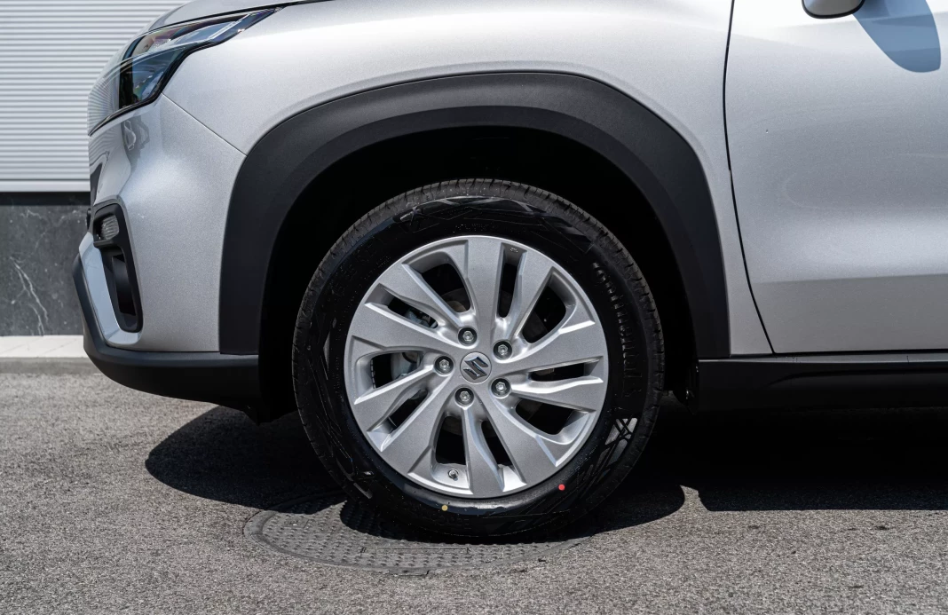 S-Cross 1,4 Premium 4WD,MT obrázok č. 2