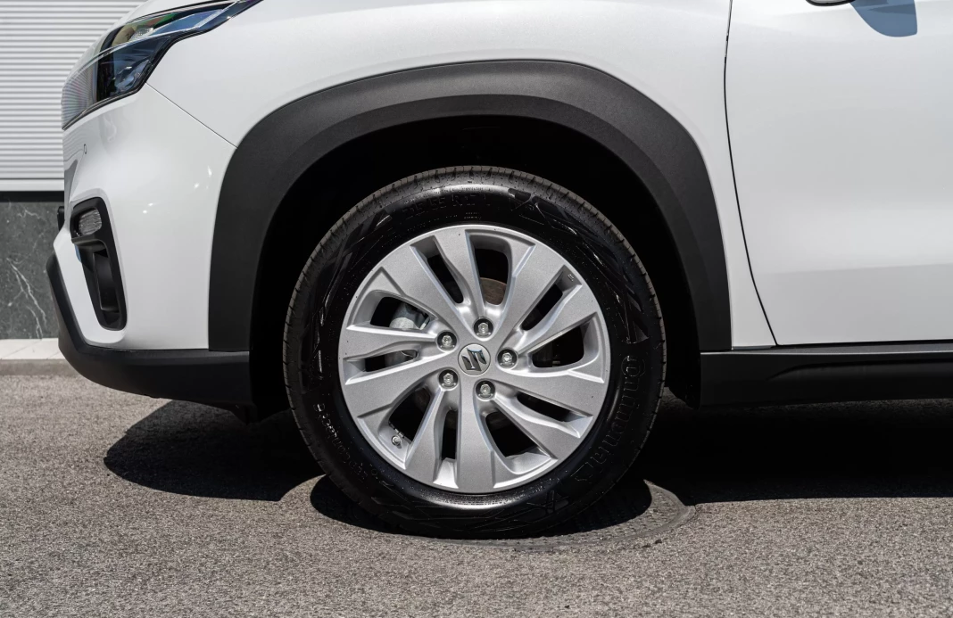 S-Cross 1,4 Premium 4WD,AT obrázok č. 2