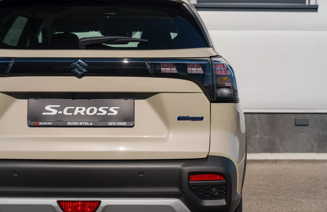 S-Cross 1,4 Elegance+ 4WD,AT                       obrázok č. 7