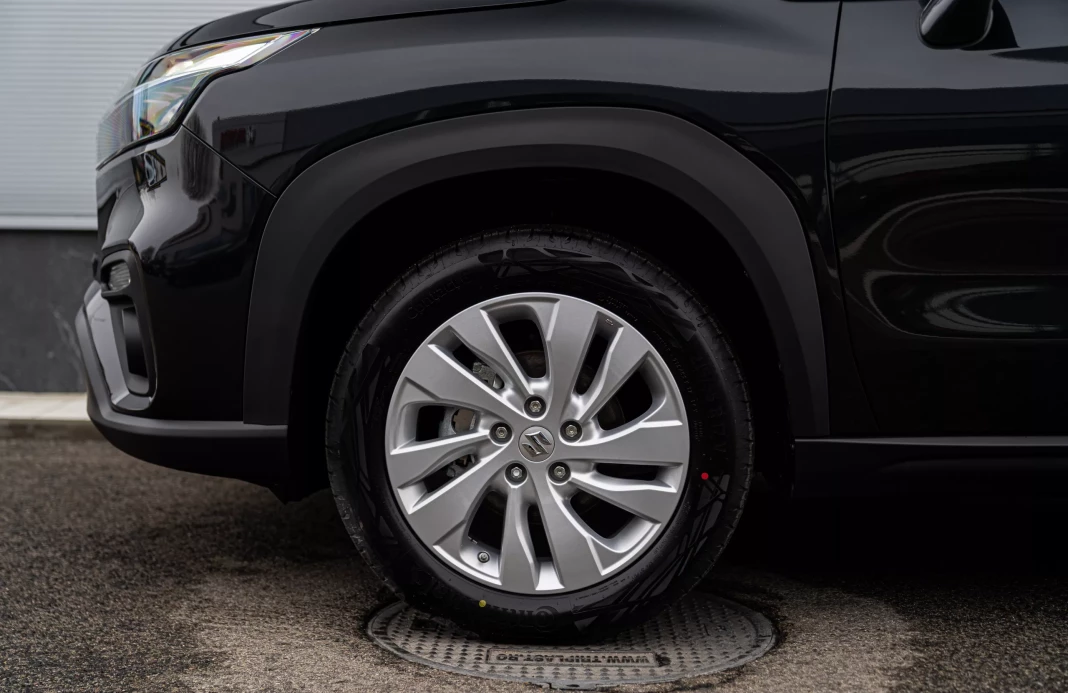 S-Cross 1,4 Premium 2WD,MT          obrázok č. 2