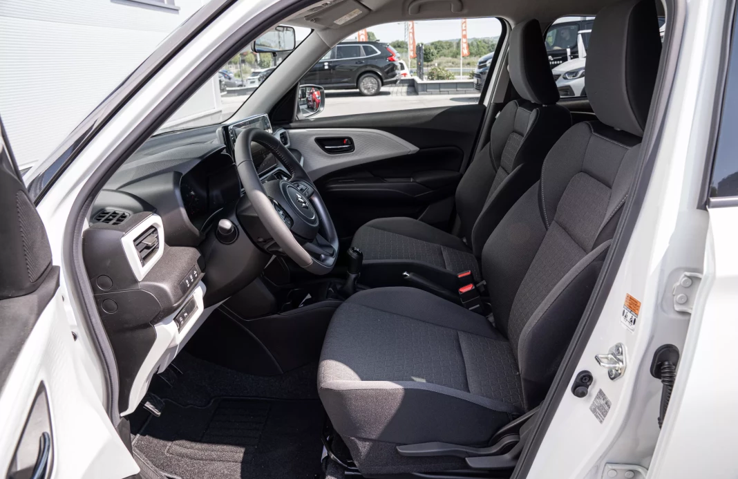 Swift 1,2 ,GLX,2WD,5MT obrázok č. 11