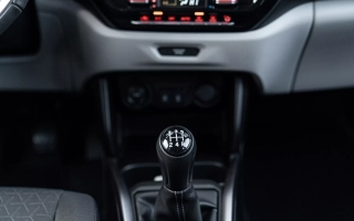 Swift 1,2 ,GLX,2WD,5MT Predvádzacie vozidlo obrázok č. 13