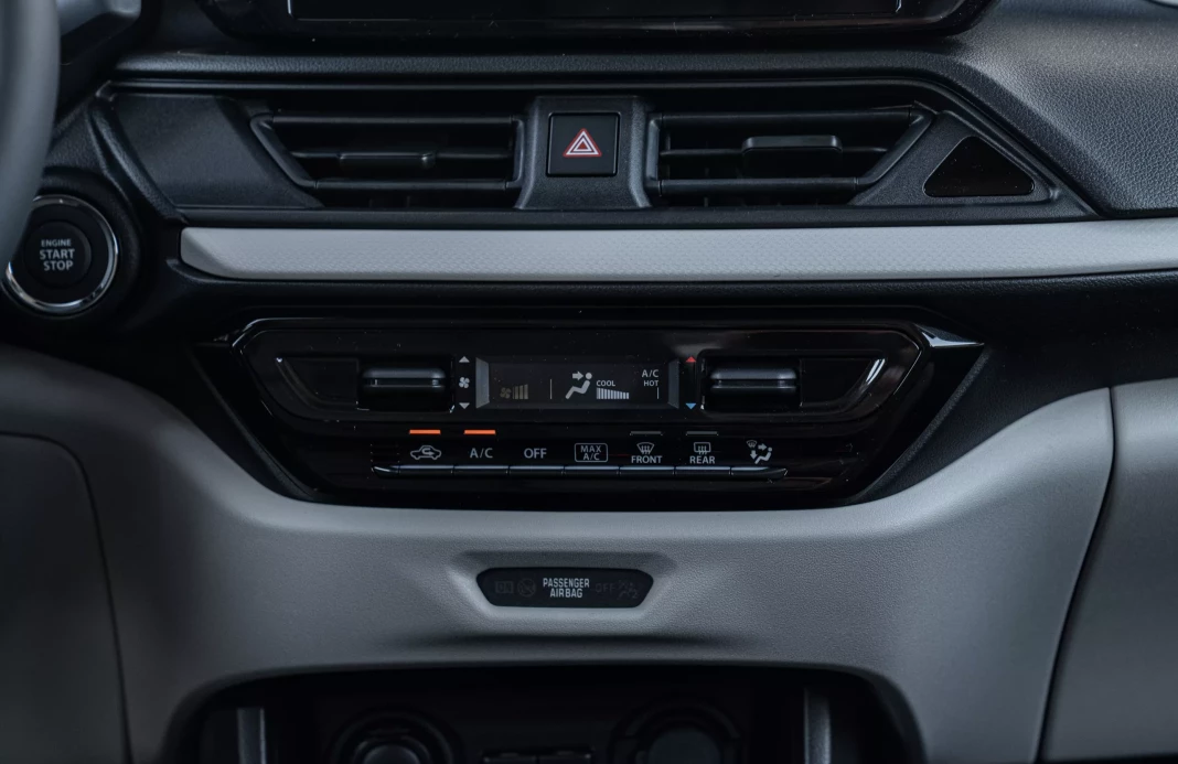 Swift 1,2 ,GLX,2WD,5MT obrázok č. 8