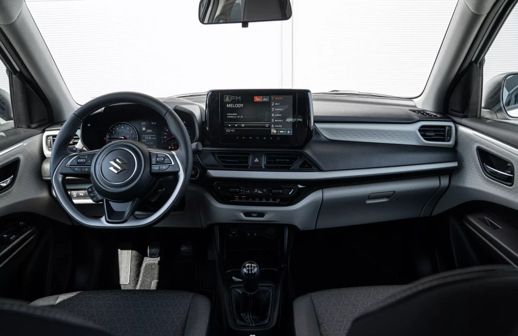 Swift 1,2 ,GLX,2WD,5MT obrázok č. 6